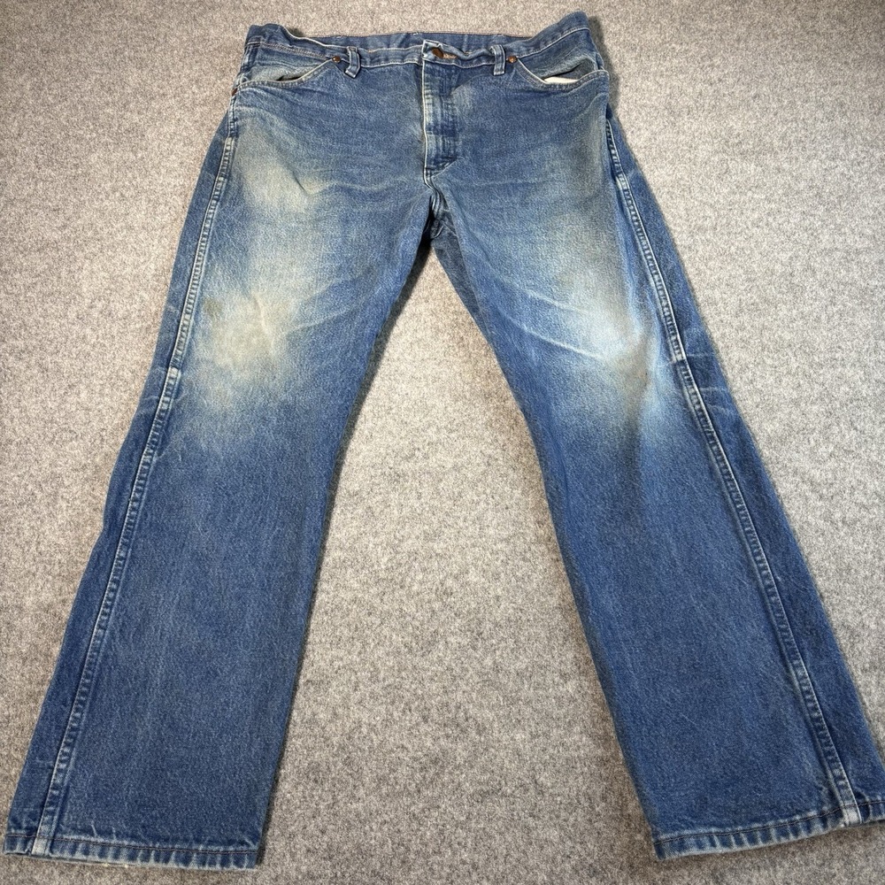 Wrangler Cowboy Cut Jeans Mens 38x30 13MWZ Medium Wash Western Cowboy Blue Denim